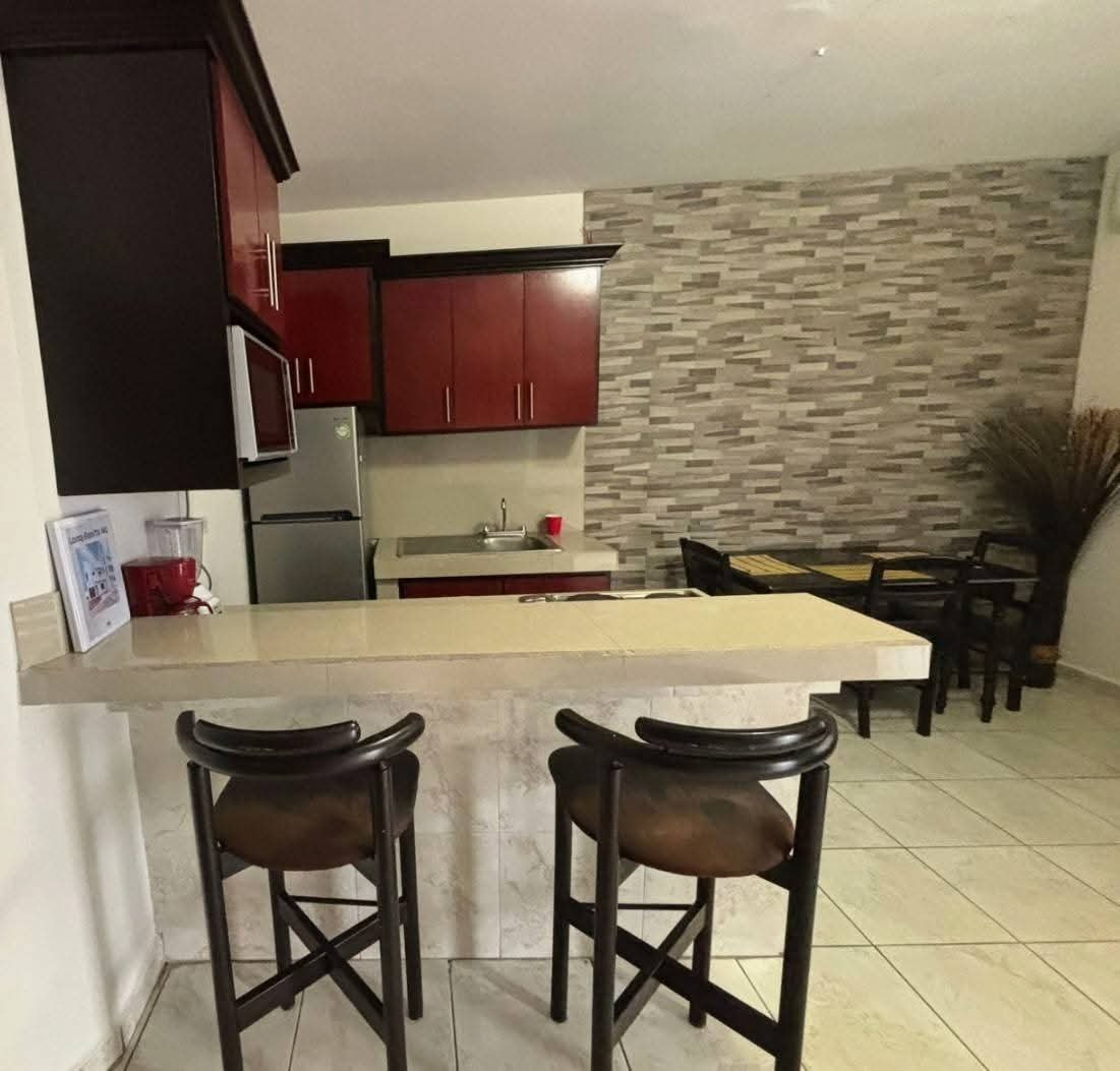 Primera imagen del album Cocina